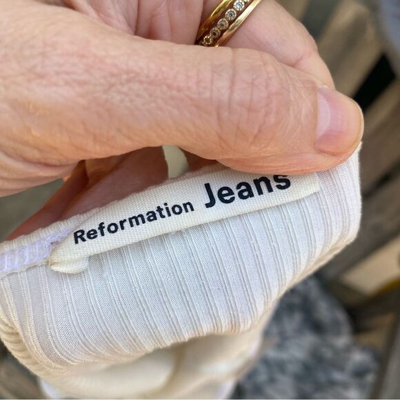 Reformation Square Neckline Sleeveless ribbed Top size medium - Picture 8 of 8